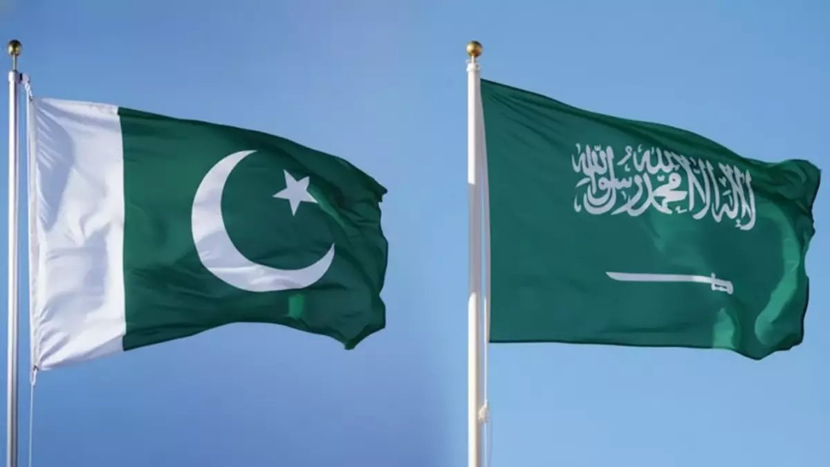 عاجل: السعودية تلغي 2 مليار دولار من ديون باكستان مقابل مقاتلات سرية... صفقة تاريخية تهز المنطقة!