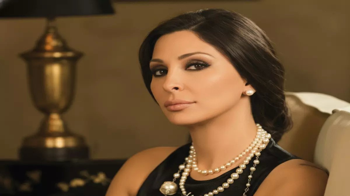 عاجل: إليسا تصدم الجمهور في العُلا وتغني لفيروز بعد وفاة ابنها... مشاهد مؤثرة!