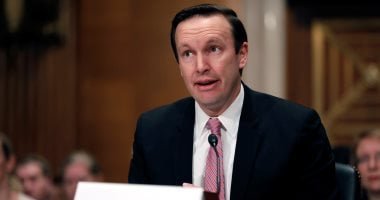 سيناتور أمريكى يحذر: أى خطوة أمريكية لضم جرينلاند يعنى نهاية حلف الناتو