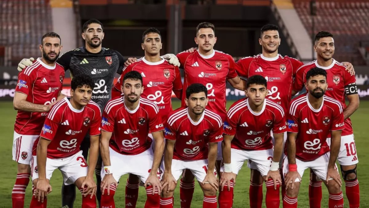 عاجل: الأهلي في أزمة حقيقية… 6 لاعبين نجوم مهددون بالتجميد أو البيع الإجباري!