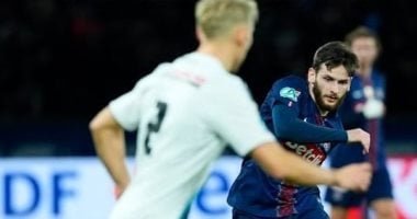 باريس سان جيرمان ضد باريس إف سي .. التعادل السلبي يحسم الشوط الأول