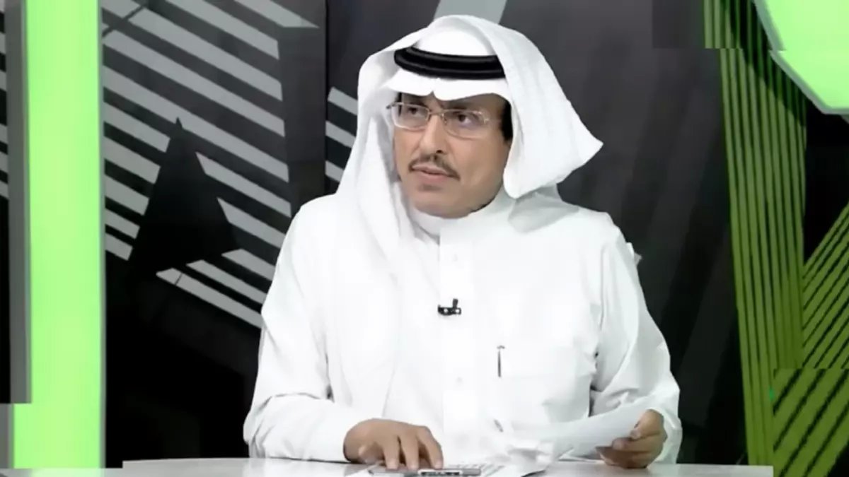 الدويش يفجر غضب الجماهير: حكم الديربي 'عين تشربك وعين تظماك'... هل تآمر الـVAR ضد العدالة؟