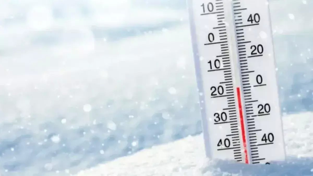عاجل: موجة برد قطبية تضرب 8 مناطق سعودية خلال ساعات... درجات حرارة صادمة تصل لـ3 مئوية!
