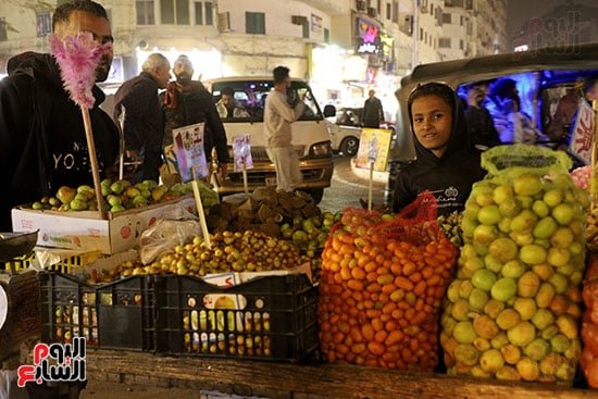 فرحة المولد في عيون الباعة
