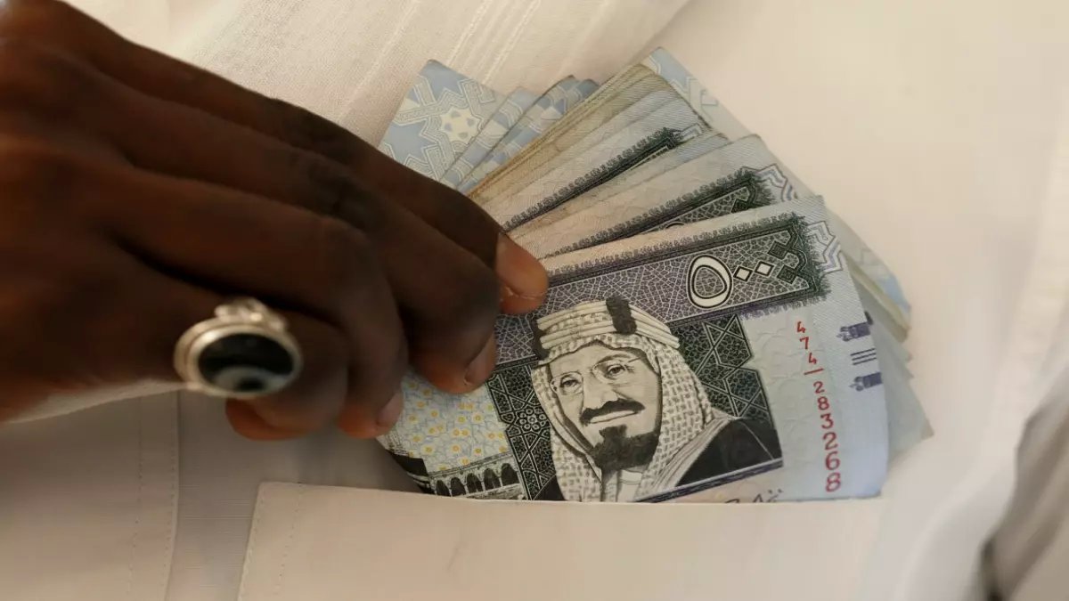 عاجل: الريال السعودي يستقر عند 12.55 جنيه... هل تؤثر هذه الأسعار على جيبك؟