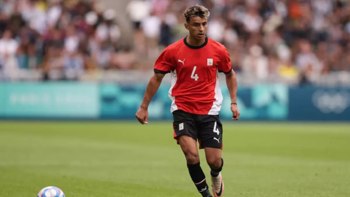 عاجل: الأهلي يخطف نجم المصري البورسعيدي في صفقة صادمة... والكشف عن هوية اللاعب المقايض!