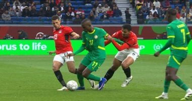 إنذار لـ حسام عبد المجيد فى مباراة مصر والسنغال ويغيب المواجهة المقبلة.. صور