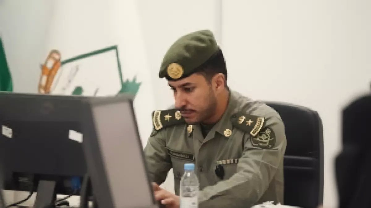 111 ألف شخص حياتهم تغيرت بقرار واحد.. الجوازات السعودية تعلن تطوير نظام جديد لضبط أوضاع العمالة