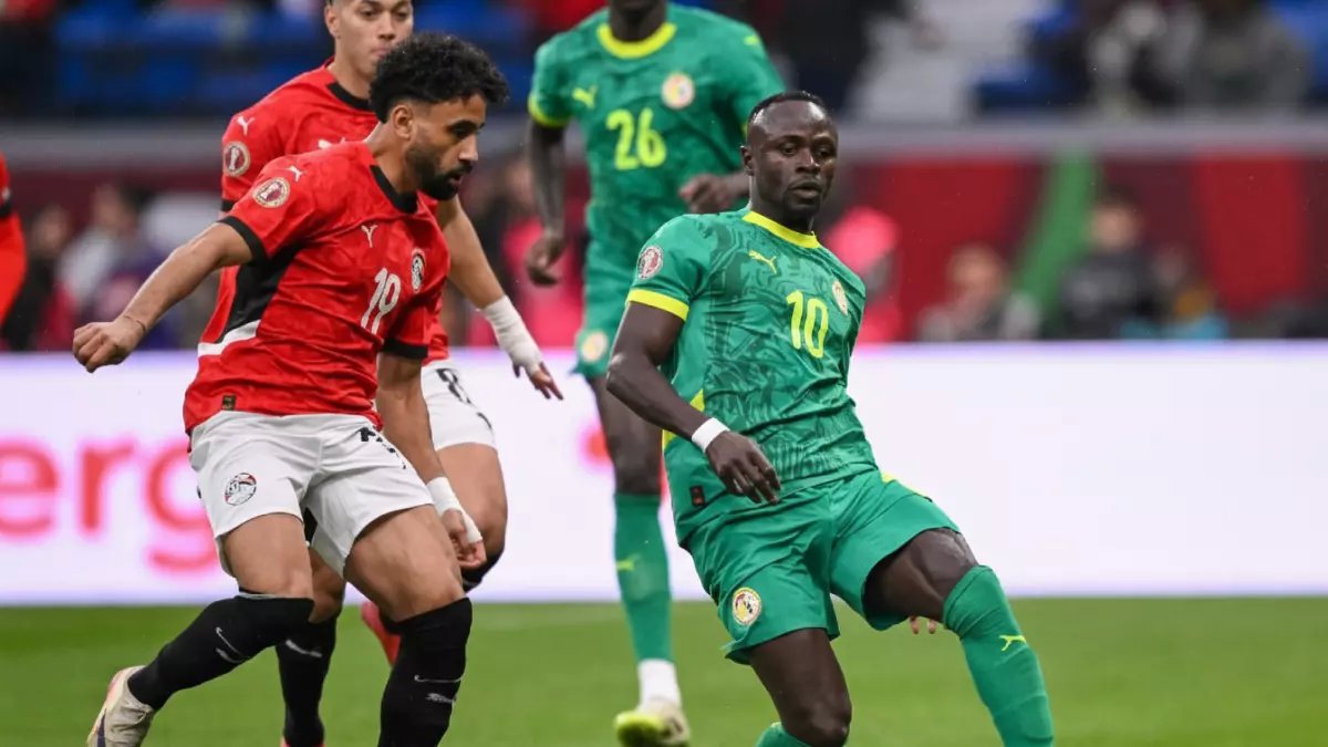 عاجل: ساديو ماني يكشف السر وراء "سحق" مصر... كيف "حطّم" أحلام صلاح بخطة شيطانية؟