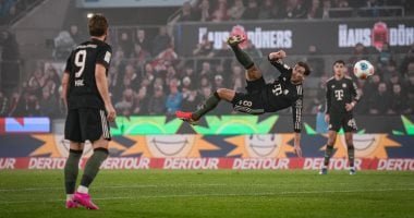 بايرن ميونخ يضرب كولن بثلاثية ويعزز صدارة ترتيب الدورى الألمانى.. فيديو