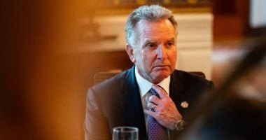 بلومبرج: ويتكوف وكوشنر قد يزوران موسكو للقاء بوتين قريبا