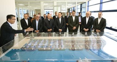 مدبولى يشهد وصول السفينة CMA CGM IRON القادمة من بيروت لميناء السخنة