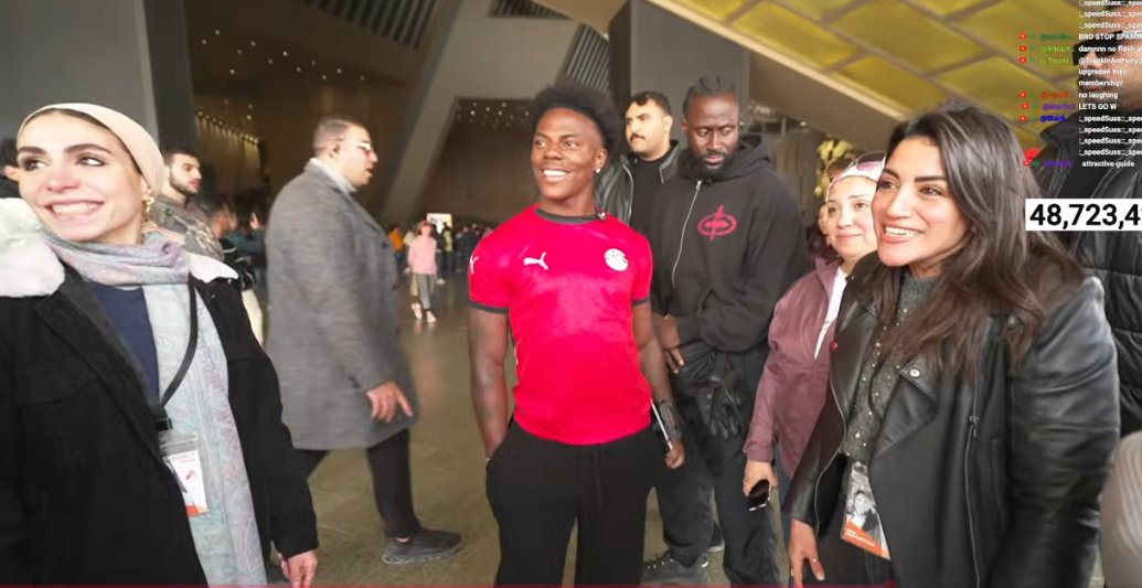 IShow Speed يزور المتحف المصرى الكبير (4)