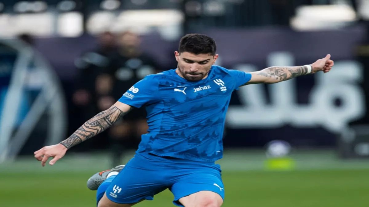 صادم: كينونيس يسجل العلامة الكاملة وناتشو يقارب الـ100... نجوم الجولة 15 يعيدون كتابة التاريخ!