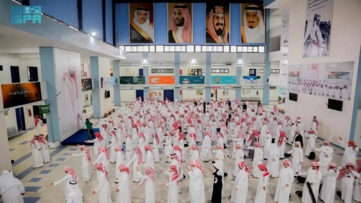 عاجل: وزارة التعليم تكشف المفاجأة الكبرى... 11 يوم دراسة فقط في رمضان و4 إجازات ذهبية!