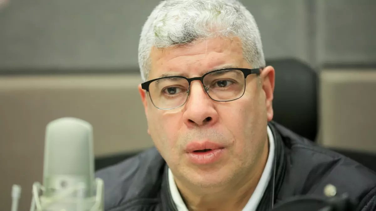 شوبير يوجه رسالة نارية لحسام حسن قبل مواجهة نيجيريا: "ماننزلش ندافع.. لازم نستموت!"