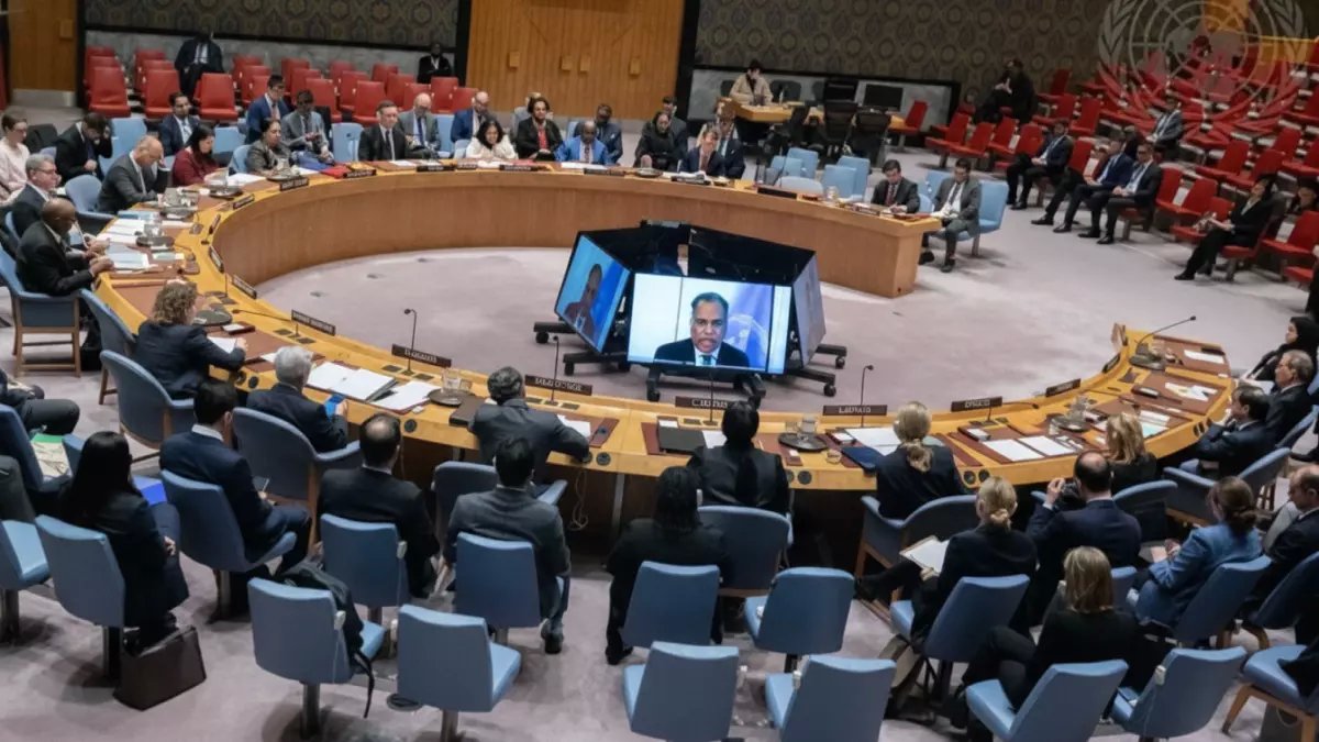 عاجل: الأمم المتحدة ترفض الضغوط الأمريكية وتتحدى قرار إنهاء مهامها في اليمن - قرار مصيري خلال أيام!