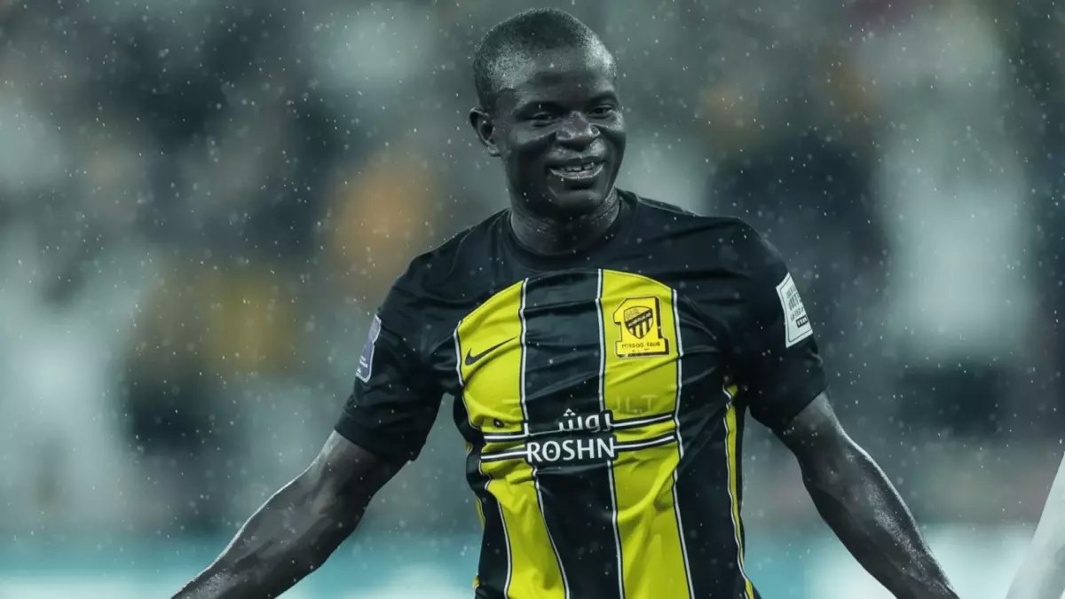 عاجل: كانتي يتنازل عن راتبه بالكامل للهروب من الاتحاد.. والنادي أمام خيارين صعبين!