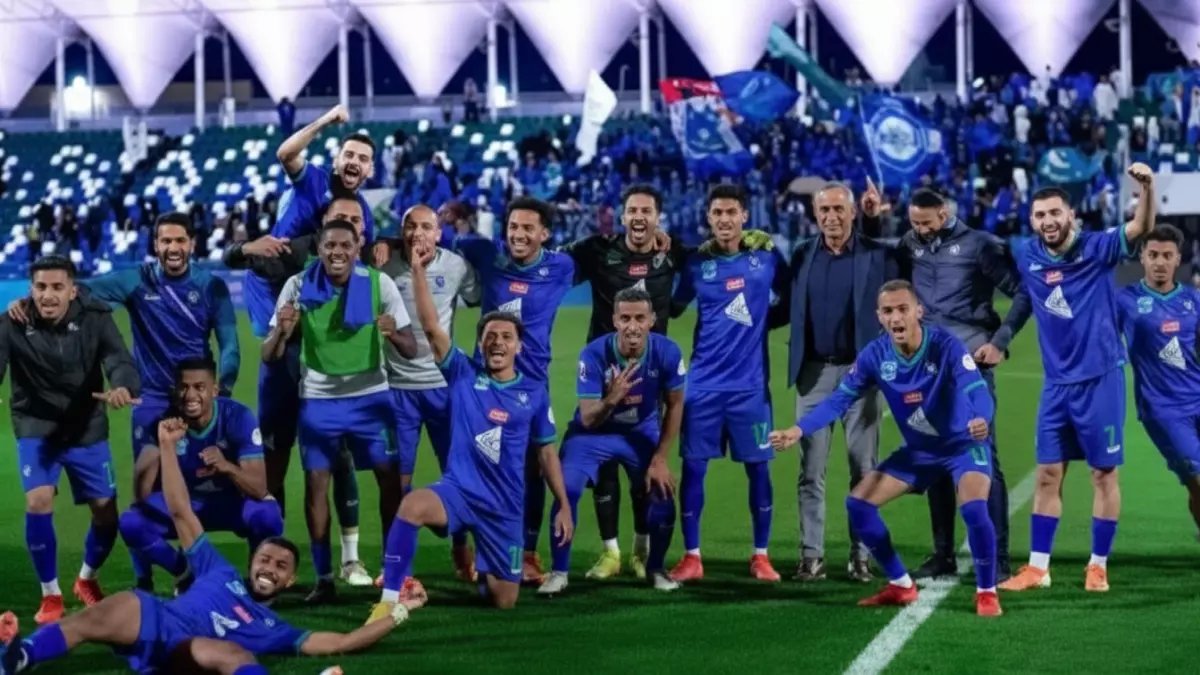 عاجل: النجمة المُهدد بالهبوط يواجه الفتح اليوم... هل ينقذ نفسه من الكارثة؟