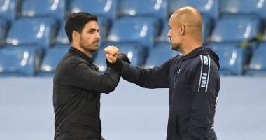 حسابات التتويج بلقب الدورى الإنجليزى.. كم نقطة تفصل أرسنال عن الحلم؟