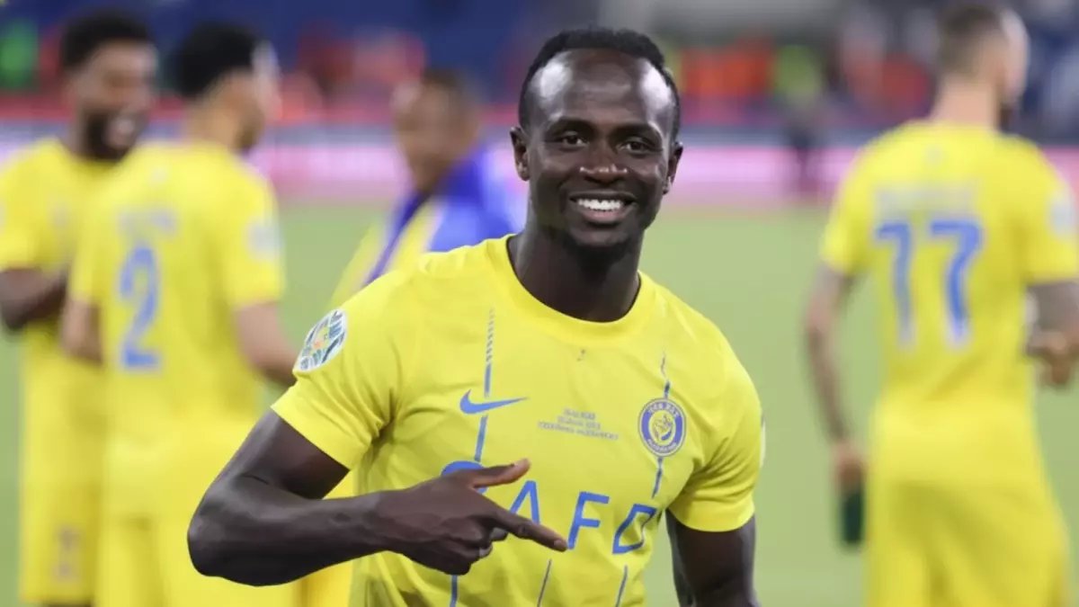 عاجل: النصر يودع ساديو ماني رسمياً... والبديل الصادم يفجر مفاجأة جماهيرية!