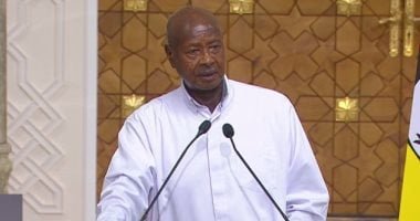 فوز رئيس أوغندا يوويري موسيفيني بفترة ولاية سابعة