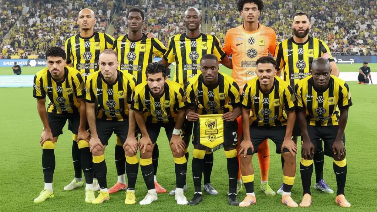 عاجل: سعد آل الموسى مهدد بالغياب عن ديربي جدة الحماسي... هل يفقد الاتحاد عموده الفقري أمام الأهلي؟