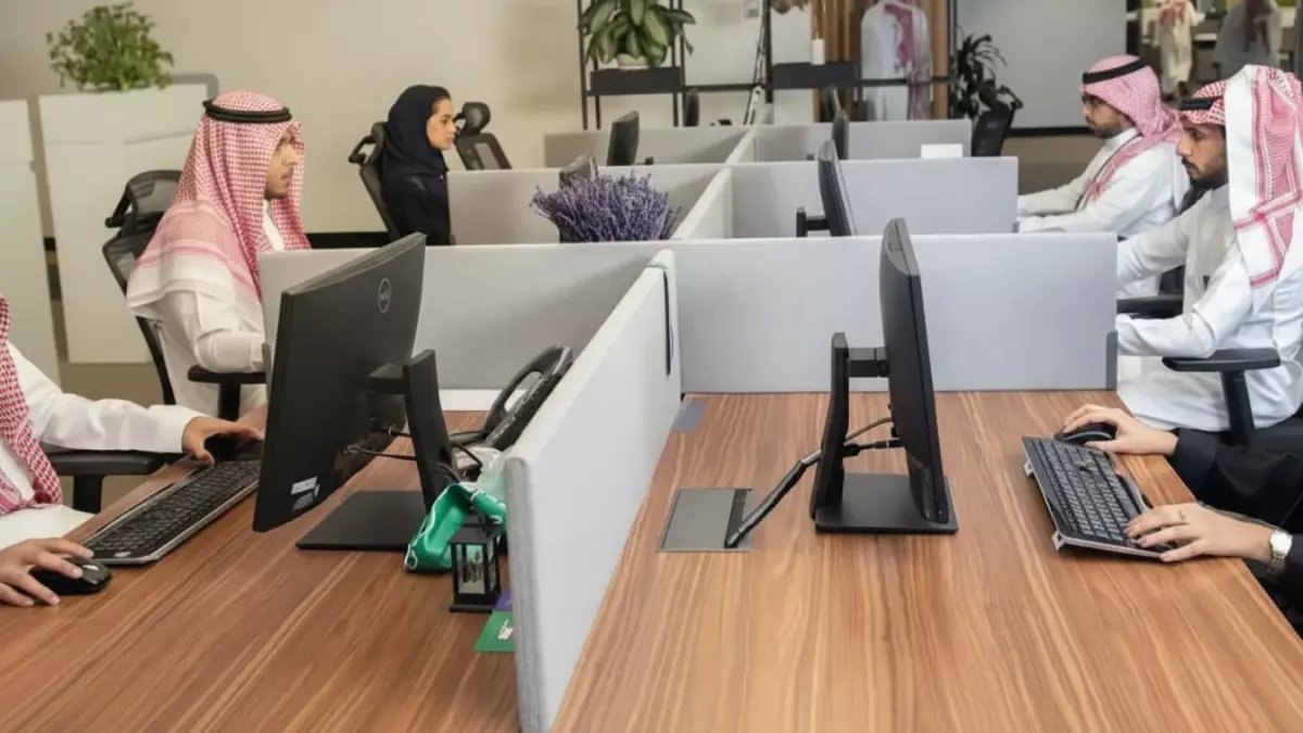 عاجل: انفجار فرص وظيفية بـ 2800 منصب جديد في السعودية... هل ستحصل على فرصتك الذهبية؟