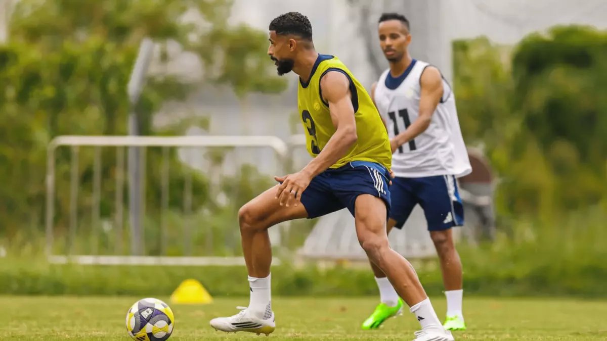 عاجل: النصر يقبل صفقة تبادلية صادمة… العمري إلى الاتحاد مقابل 5 ملايين ومحترف العميد!