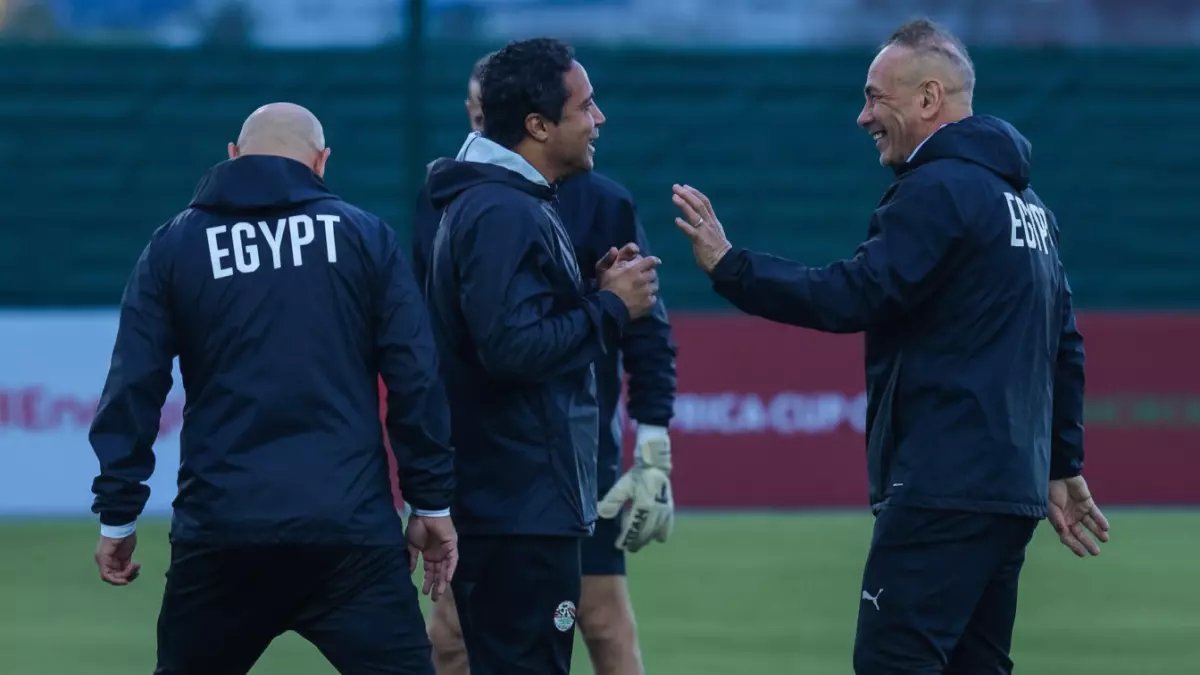 شوبير ينفجر غضباً بعد فضيحة نيجيريا ويكشف: هذا ما يجب فعله لإنقاذ مصر في المونديال!