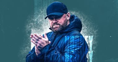 مفاجآت فى قائمة أغنى 10 مدربين بالعالم 2026.. روني يتفوق على الكبار