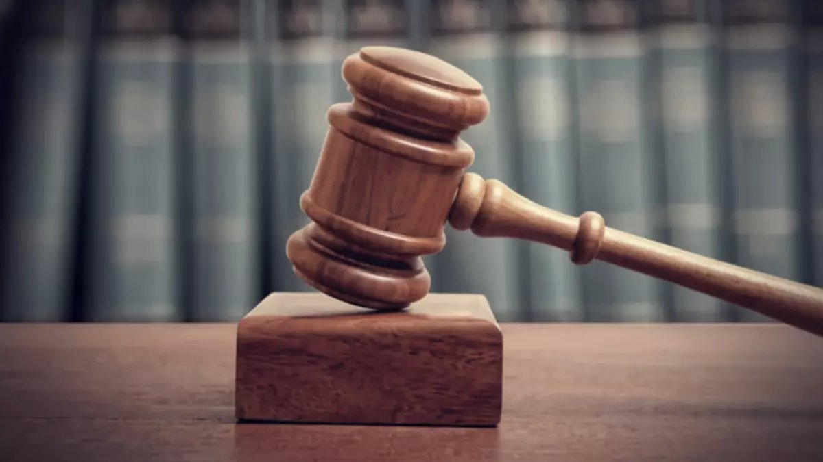 عاجل: عصابة مسلحة تسرق ميكروباص بقوة السلاح في مطروح والضبطية تكشف المفاجأة!