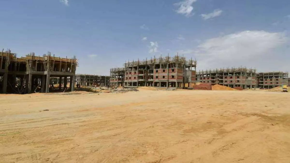 عاجل: الإسكان تطرح 25 ألف وحدة سكنية بالتخصيص الفوري غداً... خطوات الحجز بالتفصيل!