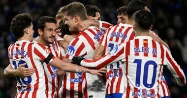 ألفاريز يقود هجوم أتلتيكو مدريد ضد ألافيس فى الدوري الإسباني