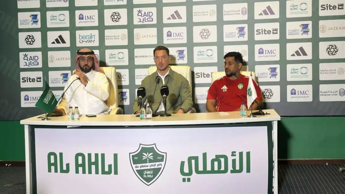 عاجل: يايسله يفجر مفاجأة صادمة حول ريكاردو ماتياس - السبب الحقيقي لغيابه عن الأهلي!