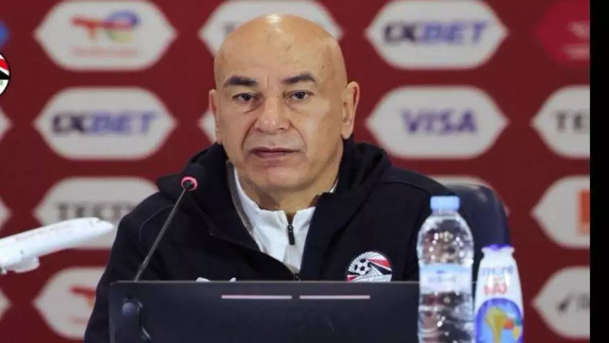 مدرب الفراعنة يصدم الجميع بما فعله على الهواء مباشر بعد خروج مصر من كأس إمم افريقيا !! (فيديو)