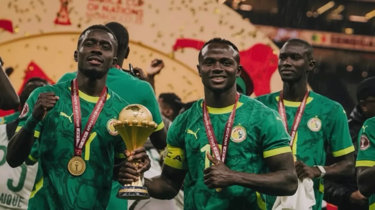 صادم: ساديو ماني يفجر مفاجأة مؤلمة بعد تتويج السنغال... "آخر كأس أمم لي"!