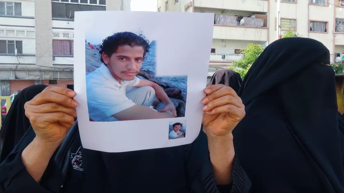 عاجل: شهادة صادمة تكشف تعذيب وحشي في السجون السرية بعدن… 3 سنوات من الجحيم!