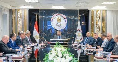 وزير الإنتاج الحربى يتابع الموقف النصف سنوى لموازنة (2025 / 2026)