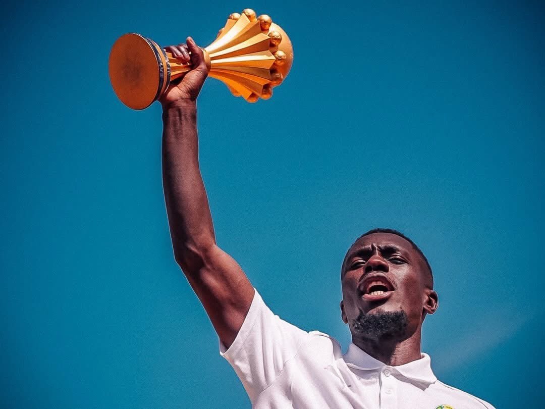 استقبال شعبي لنجوم السنغال (1) استقبال شعبي لنجوم السنغال (1)