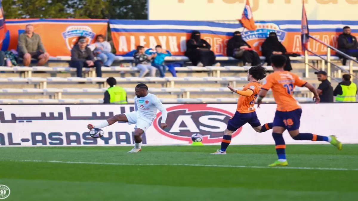 صادم: الفيحاء يضيع نقطتين ذهبيتين أمام ضمك ويزيد أزمته في دوري روشن!