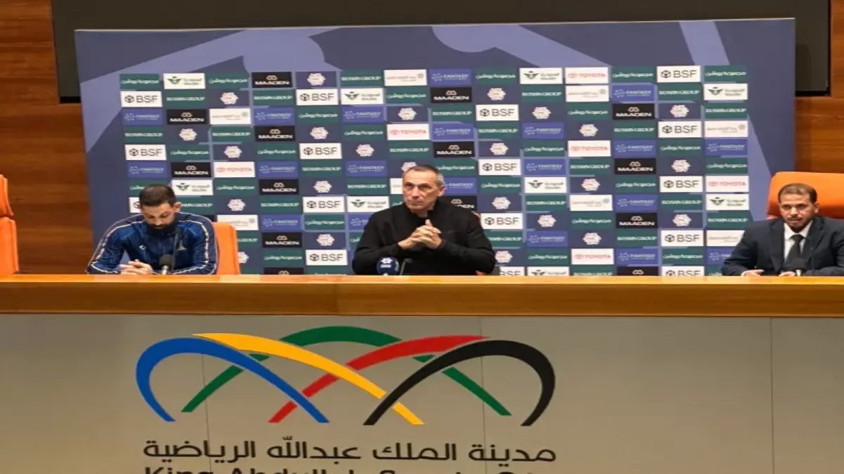 صادم: دونيس ينفجر ضد لاعبيه "تصرفوا كالهواة" ويفضح فضيحة تحكيمية أمام الأهلي!