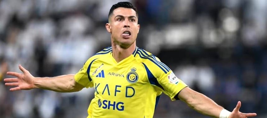 البرتغالي كريستيانو رونالدو البرتغالي كريستيانو رونالدو