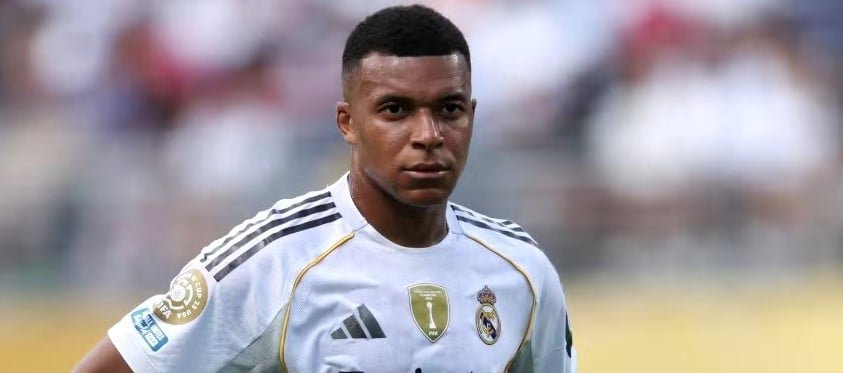 الفرنسي كيليان مبابي الفرنسي كيليان مبابي