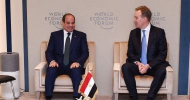 الرئيس السيسى يدعو المستثمرين لاغتنام الفرص المتاحة فى السوق المصرية