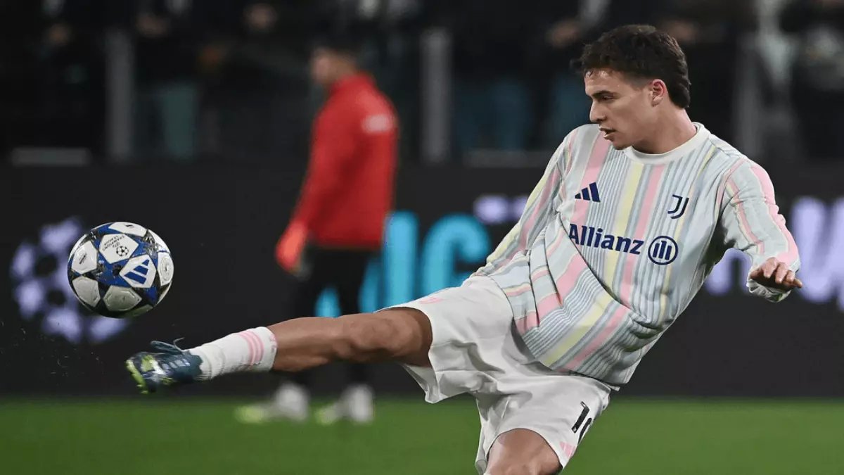 عاجل: صدام ناري بين يوفنتوس وبنفيكا الليلة... من يحجز تذكرة دور الـ16؟