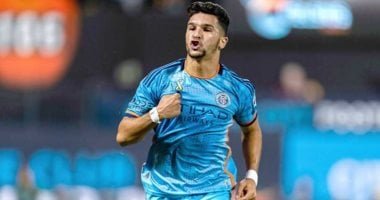 صفقة الأهلي المحتملة.. كل ما تريد معرفته عن منصف بقرار مهاجم دينامو زغرب