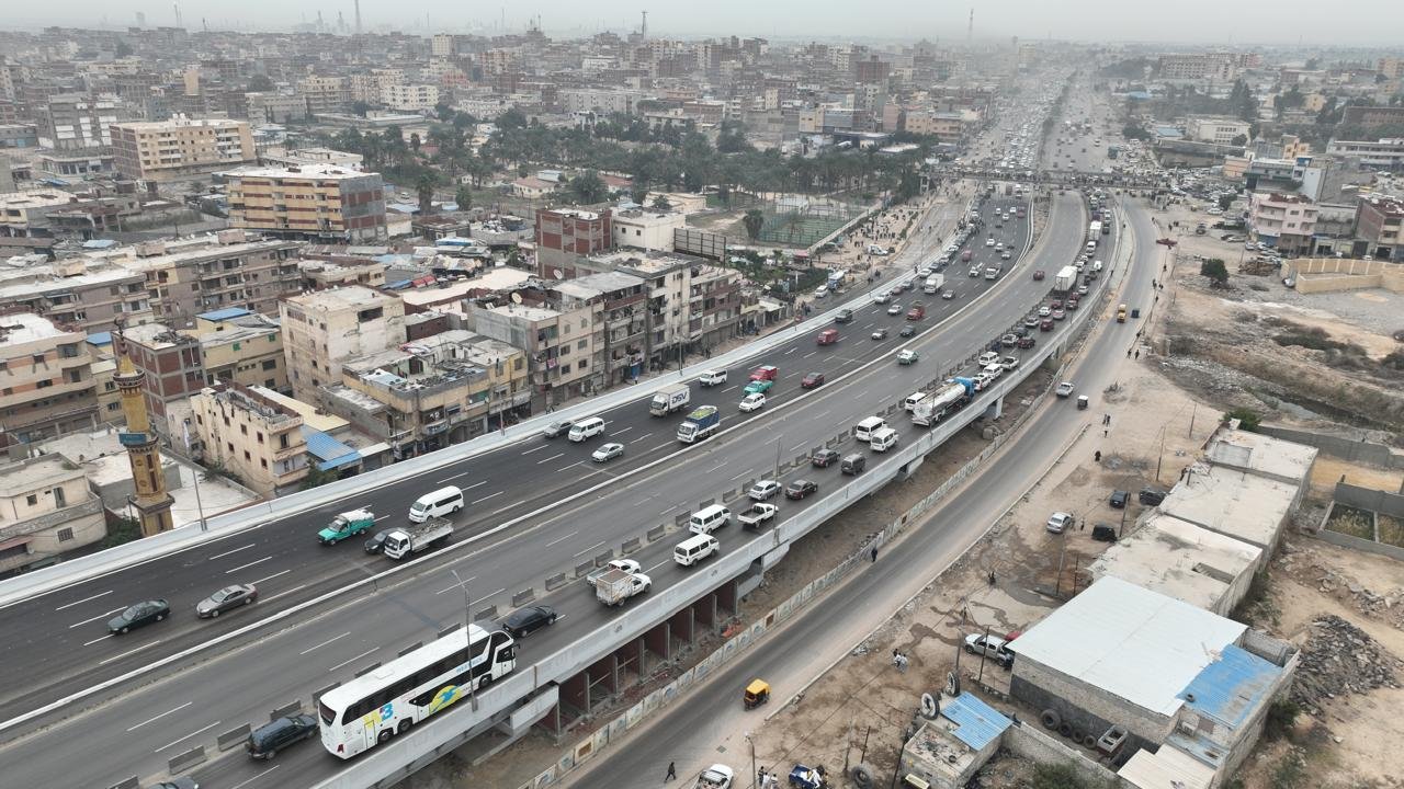 كوبرى العامريه