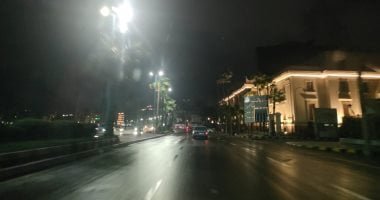 سقوط أمطار متفاوتة الشدة على مناطق متفرقة بالقاهرة والجيزة