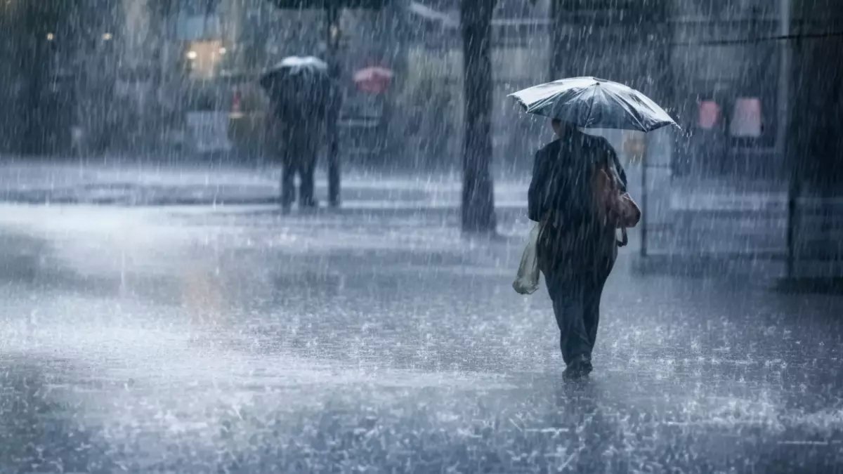 إنذار رسمي ينتظره الملايين.. و«الأرصاد الجوية» تحدد بالضبط: 8 محافظات هي الأكثر عرضة للخطر